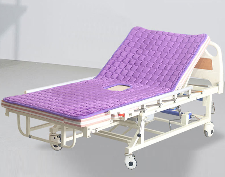 Mattress for nursing bed